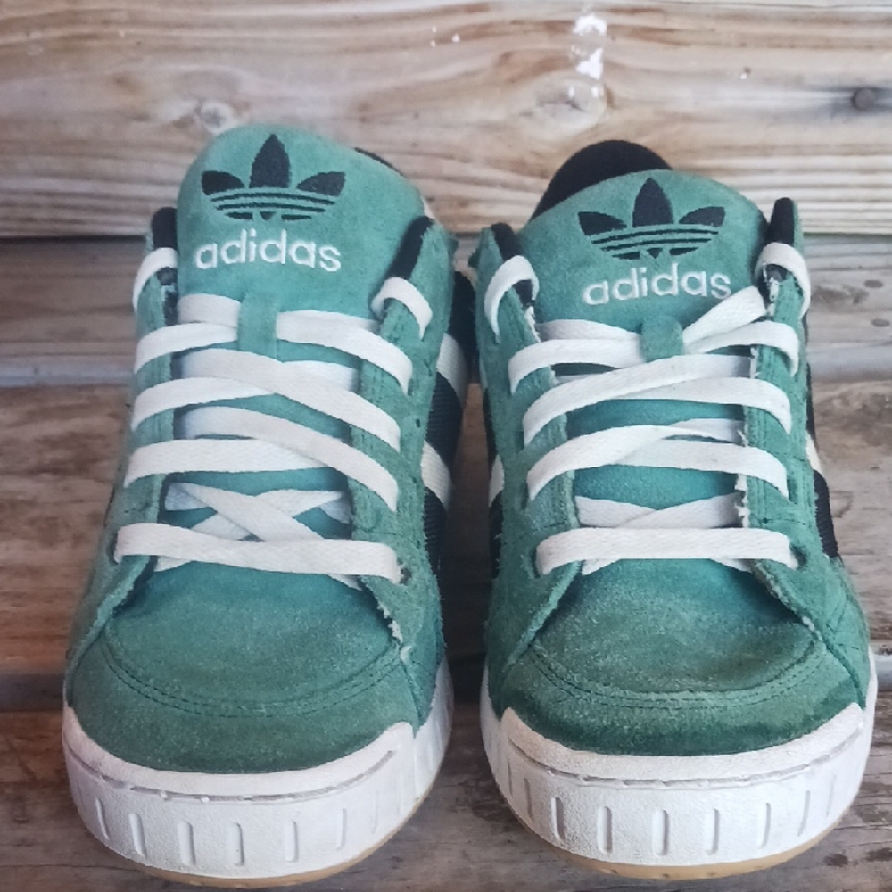 Adidas Green and Black Sneakers - Picture 6 of 13